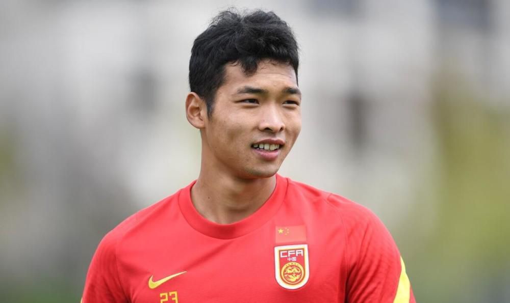 秘书下面又紧又湿